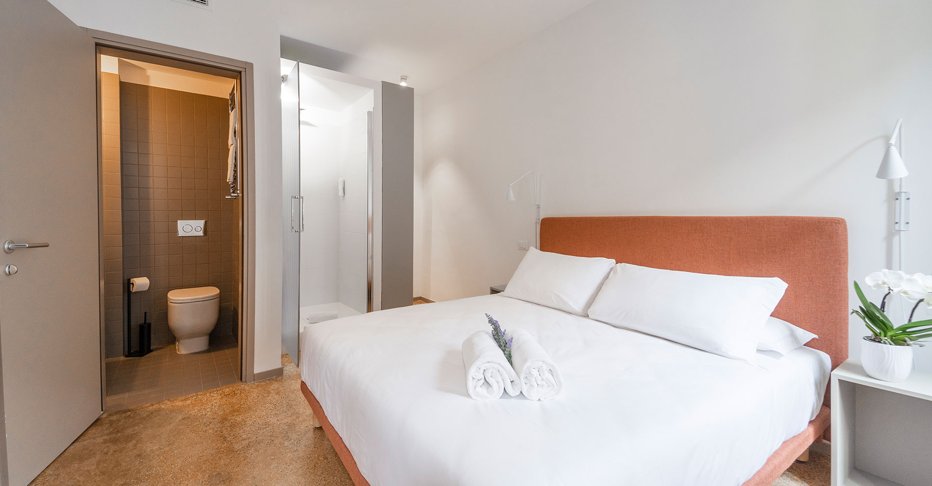 Modern luxury guest house