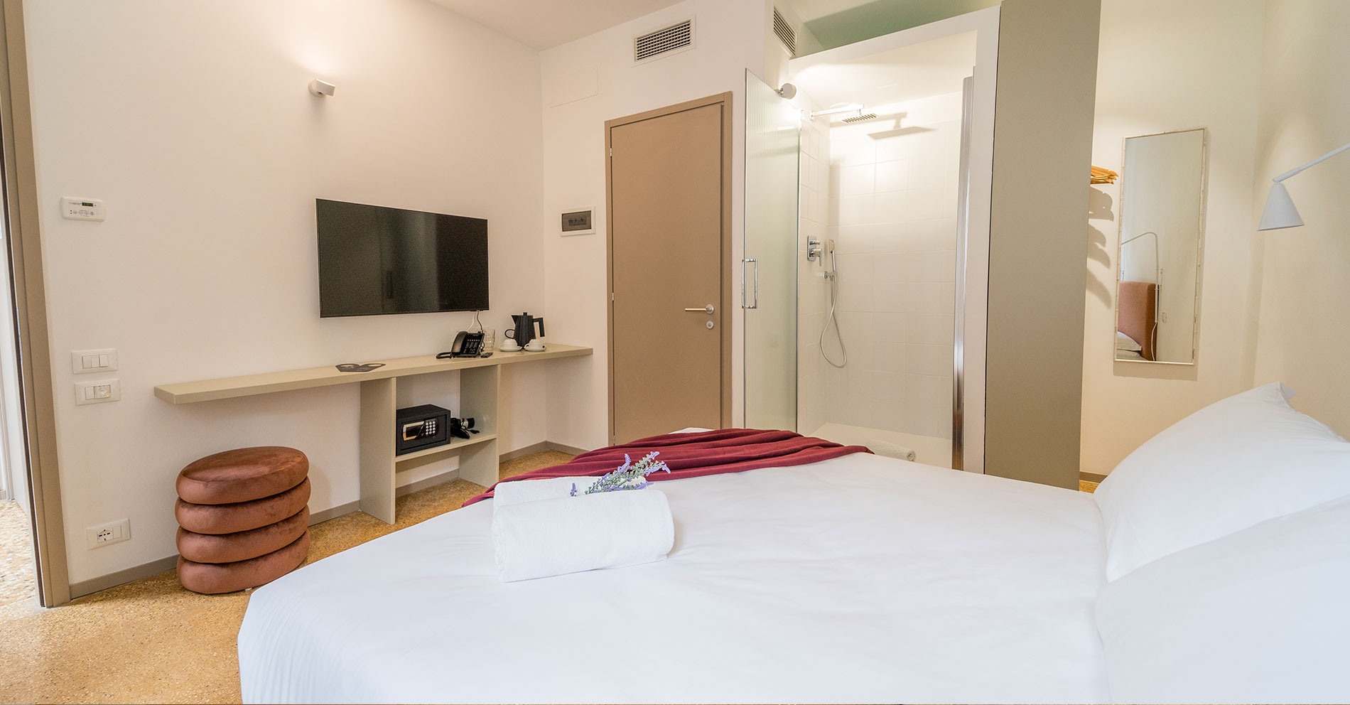 Matrimonial Superior room in rome