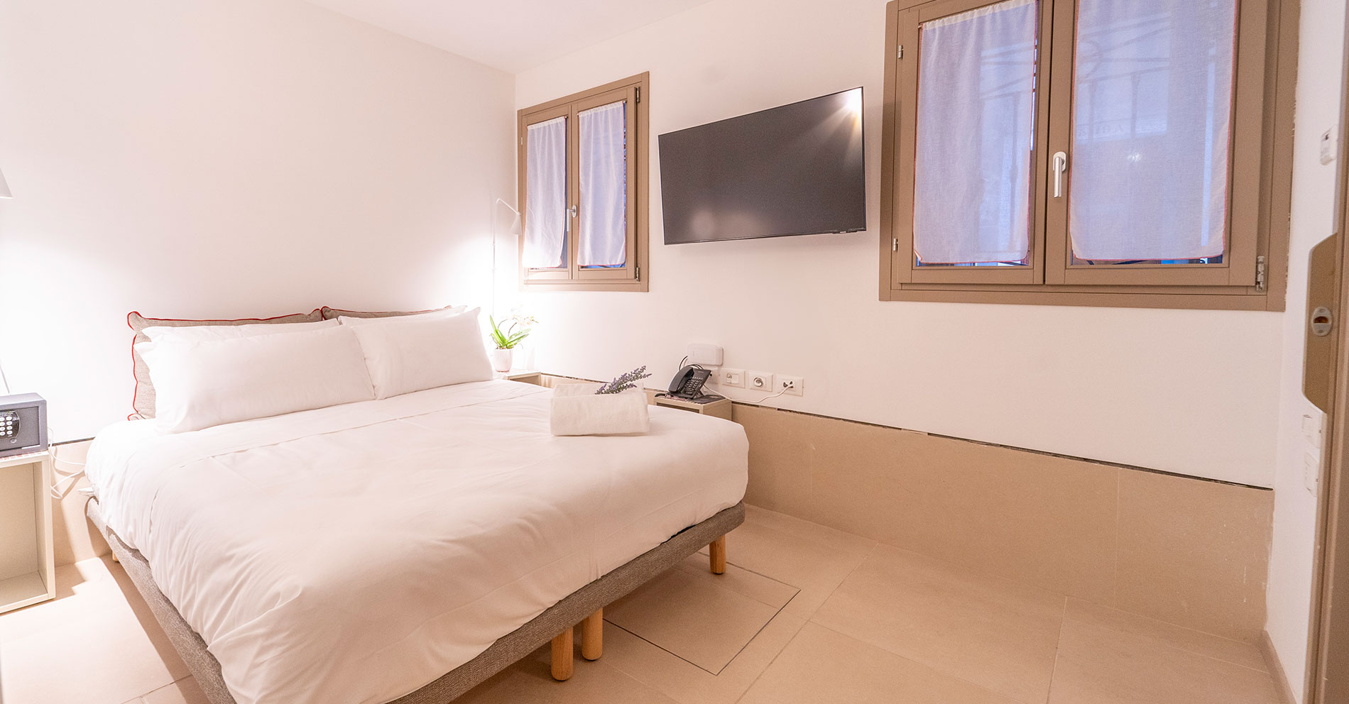 Double Single Use room in rome