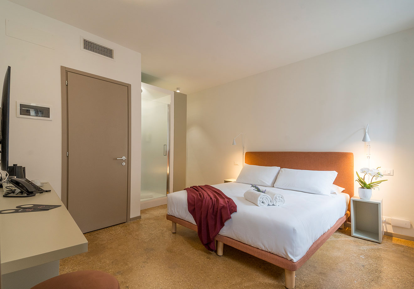 Matrimonial Superior room in rome